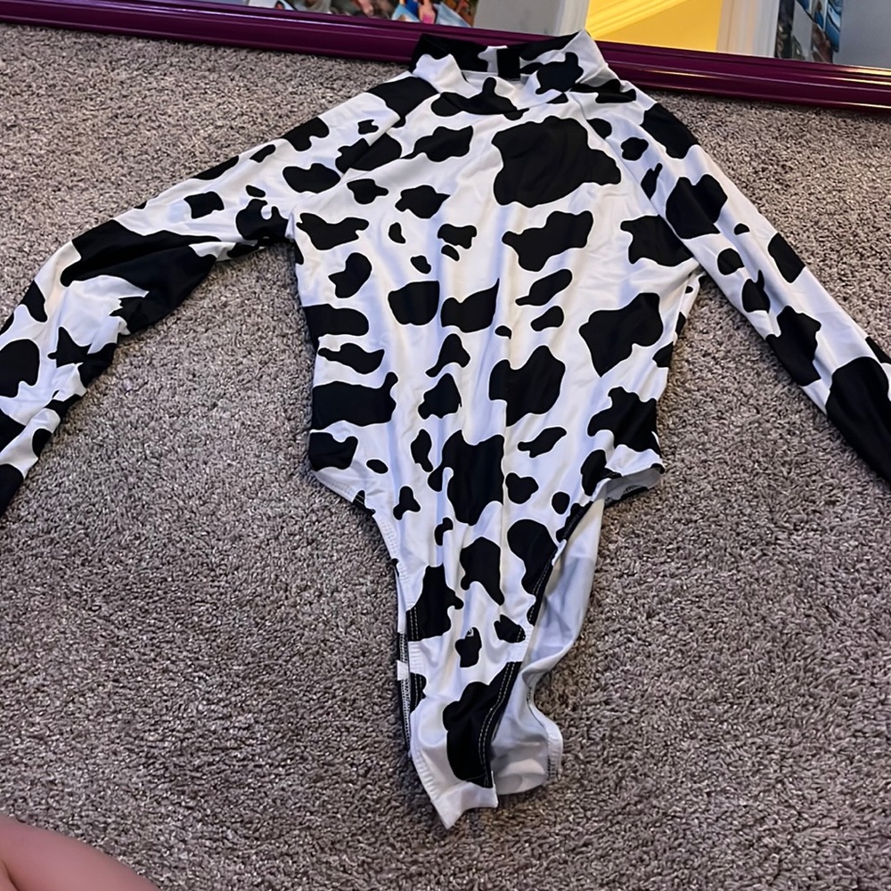 Longsleeve cowprint bodysuit